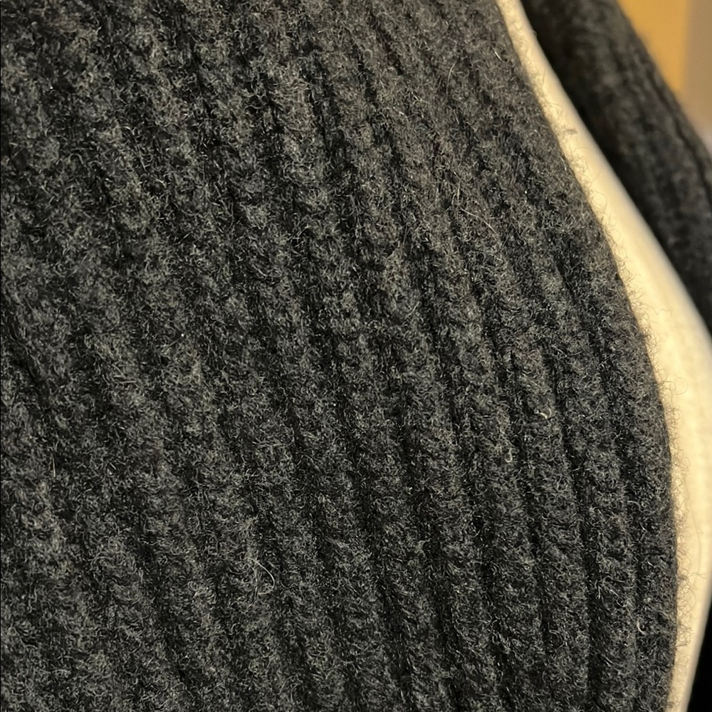 Vince. Cashmere and wool blend chunky charcoal gray cardigan with pockets XS - Picture 5 of 9